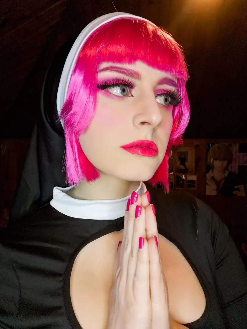 Nun Hot Pants from JJBA posted by Nymphetaminex