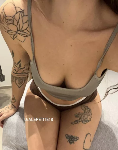 perfect small boobs by alepetite18