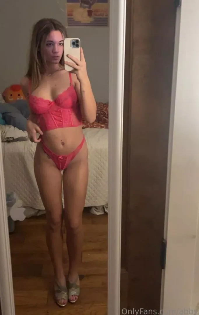 Pretty Thick thighs for a tall long legged gal like me posted by MissAbbyCandy