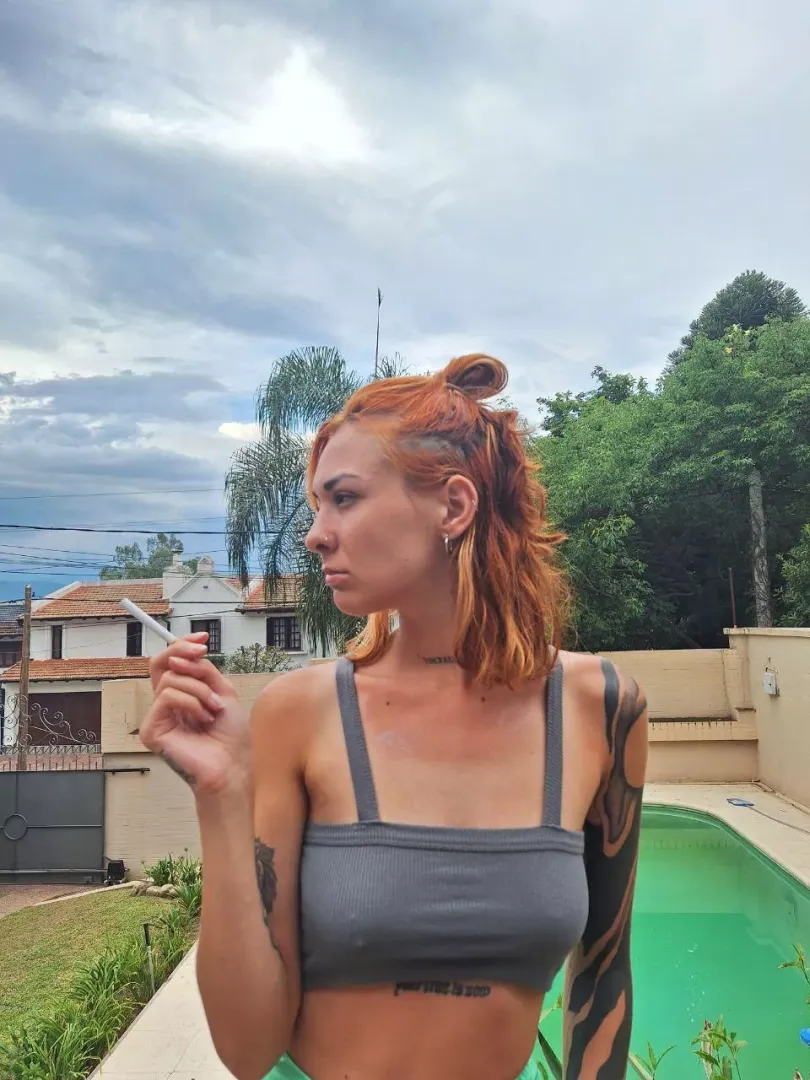 Relax and smoke posted by lunita2024