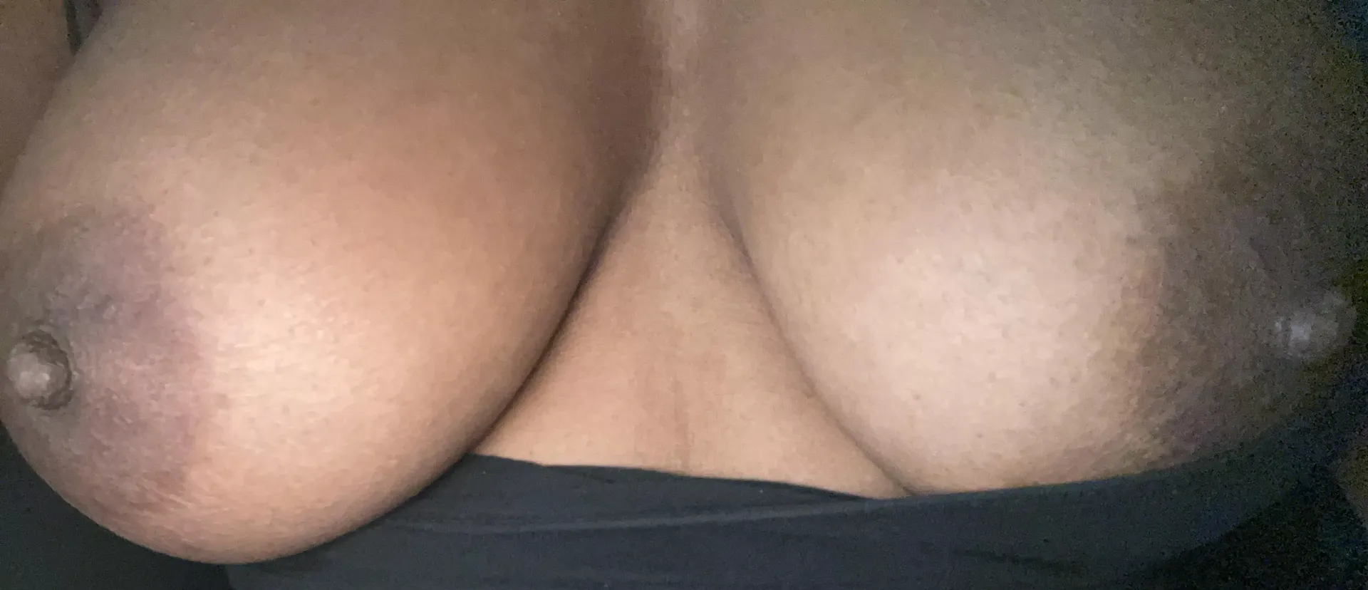 titty fckme master- want a bwc who isnt scared of being told wat to do -- ebony godesss loves demands!! posted by RonnieBunnie