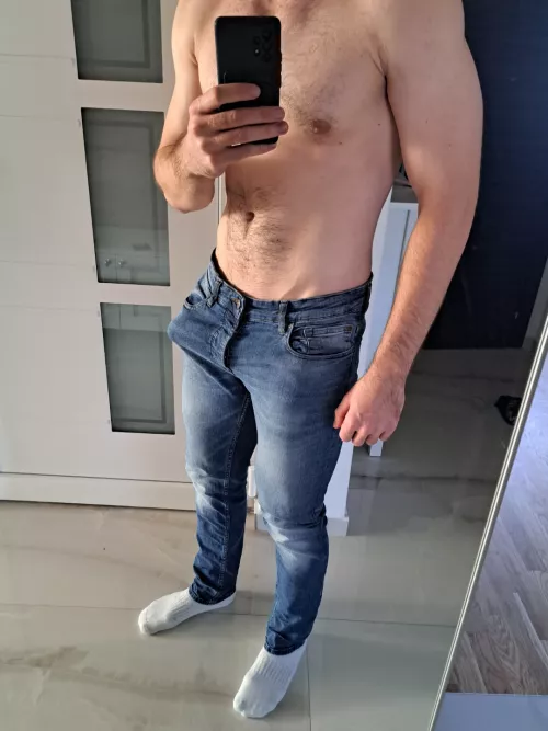 Went commando at work today think anyone noticed? by WoodBendsDown