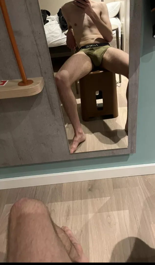 Who’s sucking me tonight? posted by OkLack1239