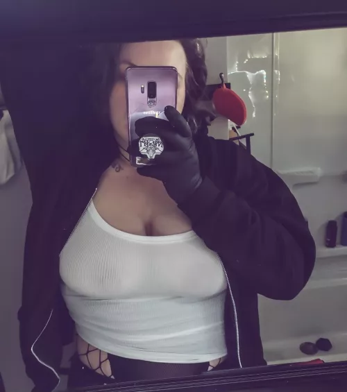 Would you allow your cleaning lady to show up like this 😏 by TrashxPandax