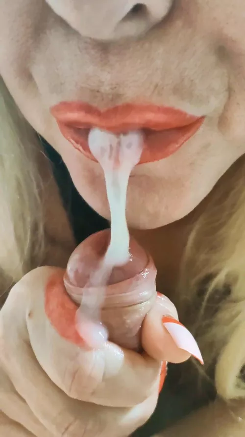 Yummy. I love it by Elis_Adams