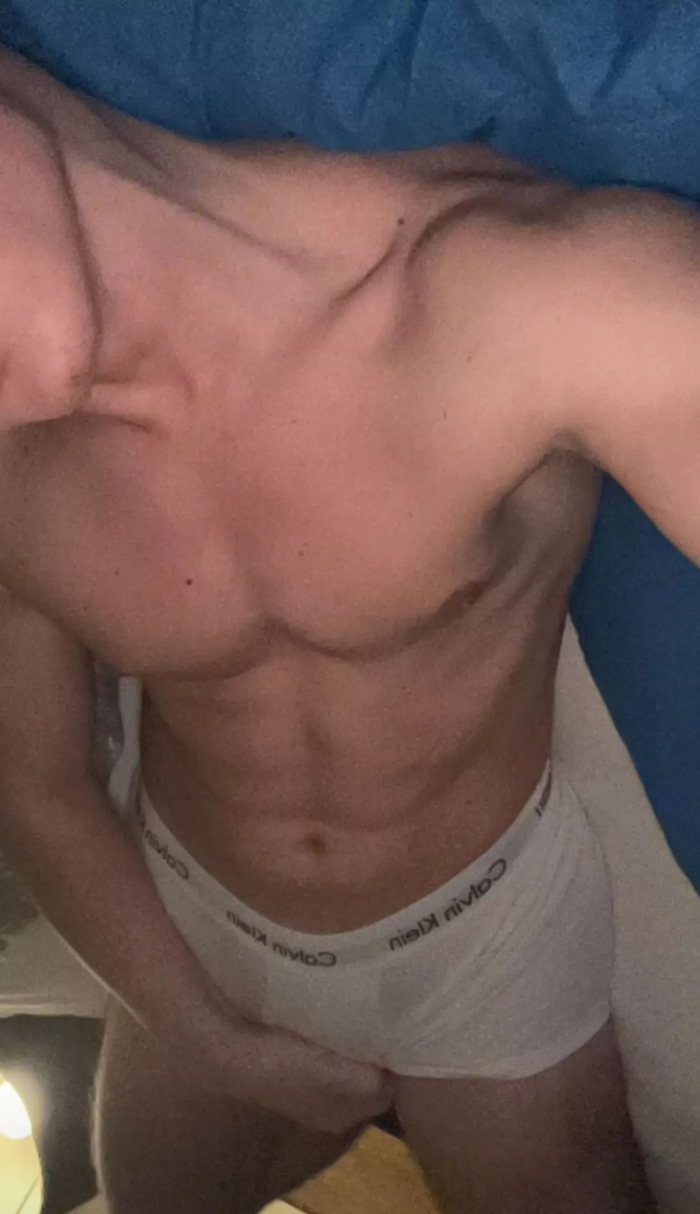 24 straight guy here. Anyone fit wanna snap? Please send me your face or body pic posted by Batica_gym99