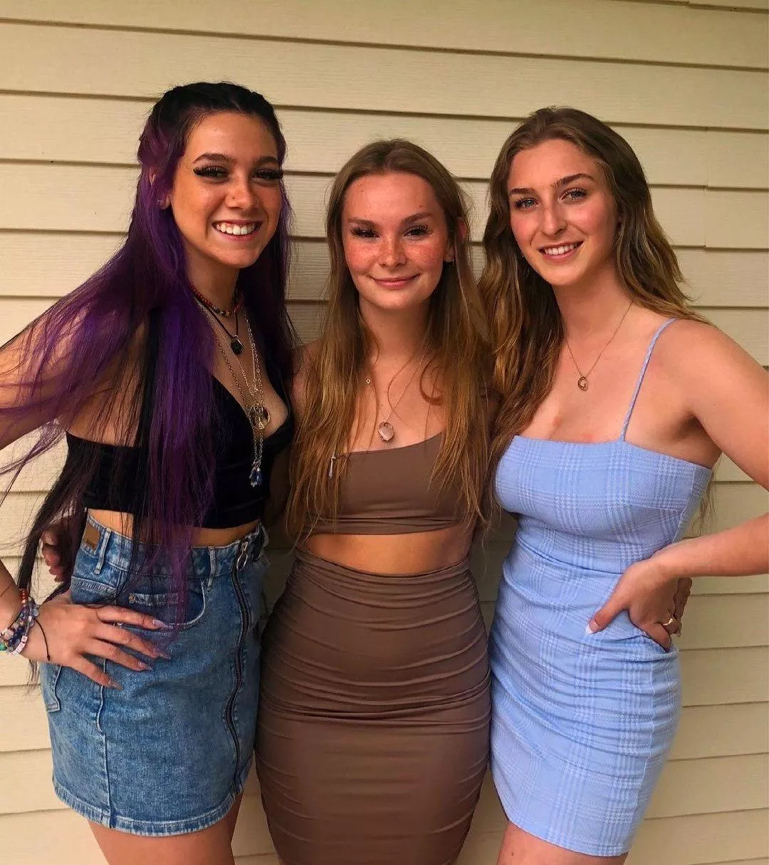 Black, brown, or blue? [3] posted by Many_Passenger_9075