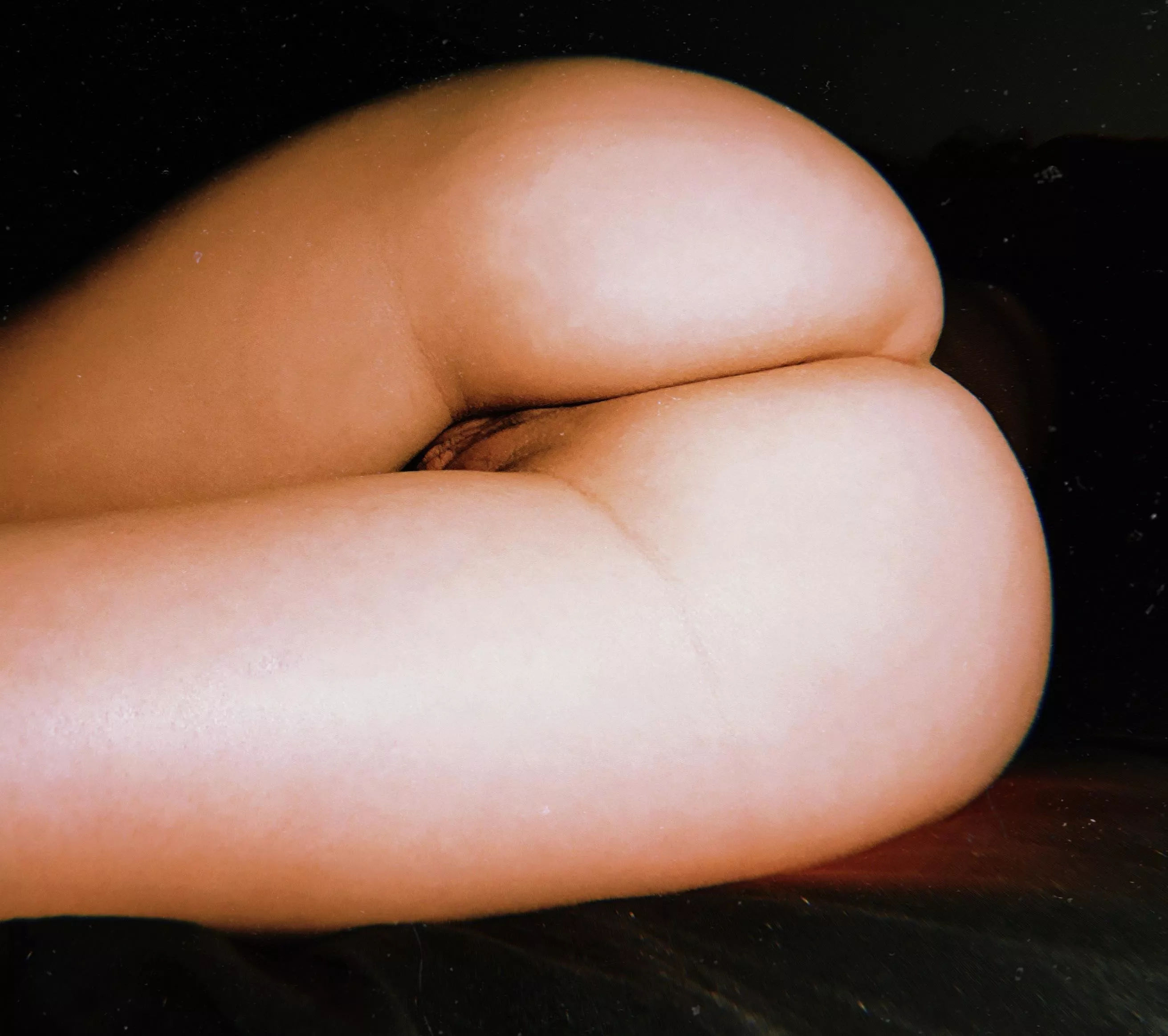 Feeling restless posted by eroticaxveronica