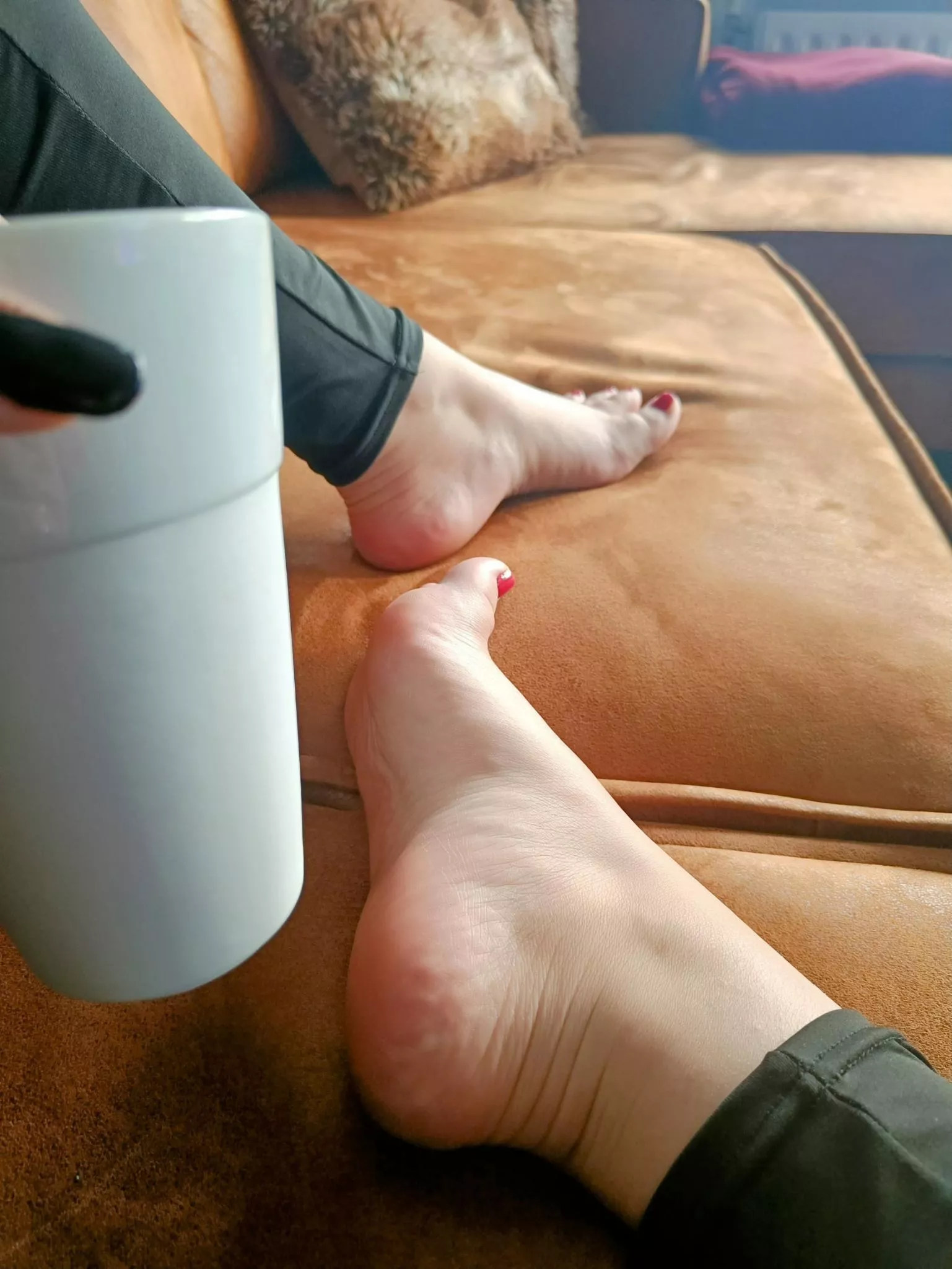 Good morning from the Netherlands! ☕🇳🇱 posted by feetfieuw23