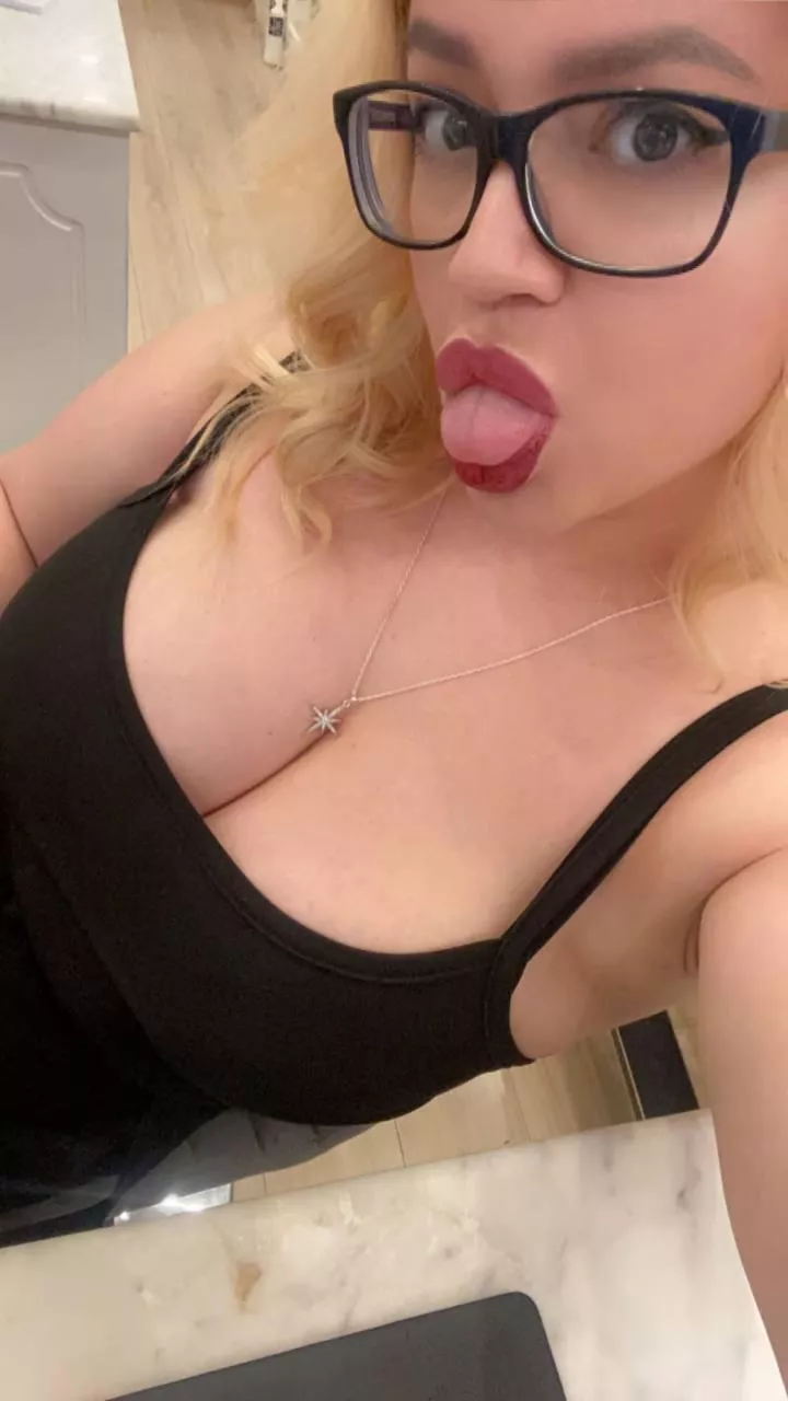 Hello guys posted by sueparry