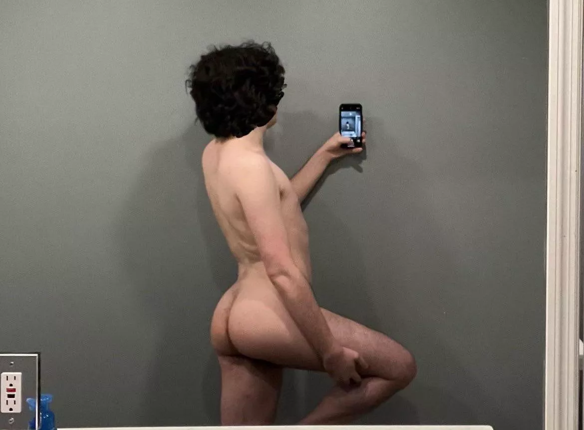 How’s the view posted by FreakyFridays_