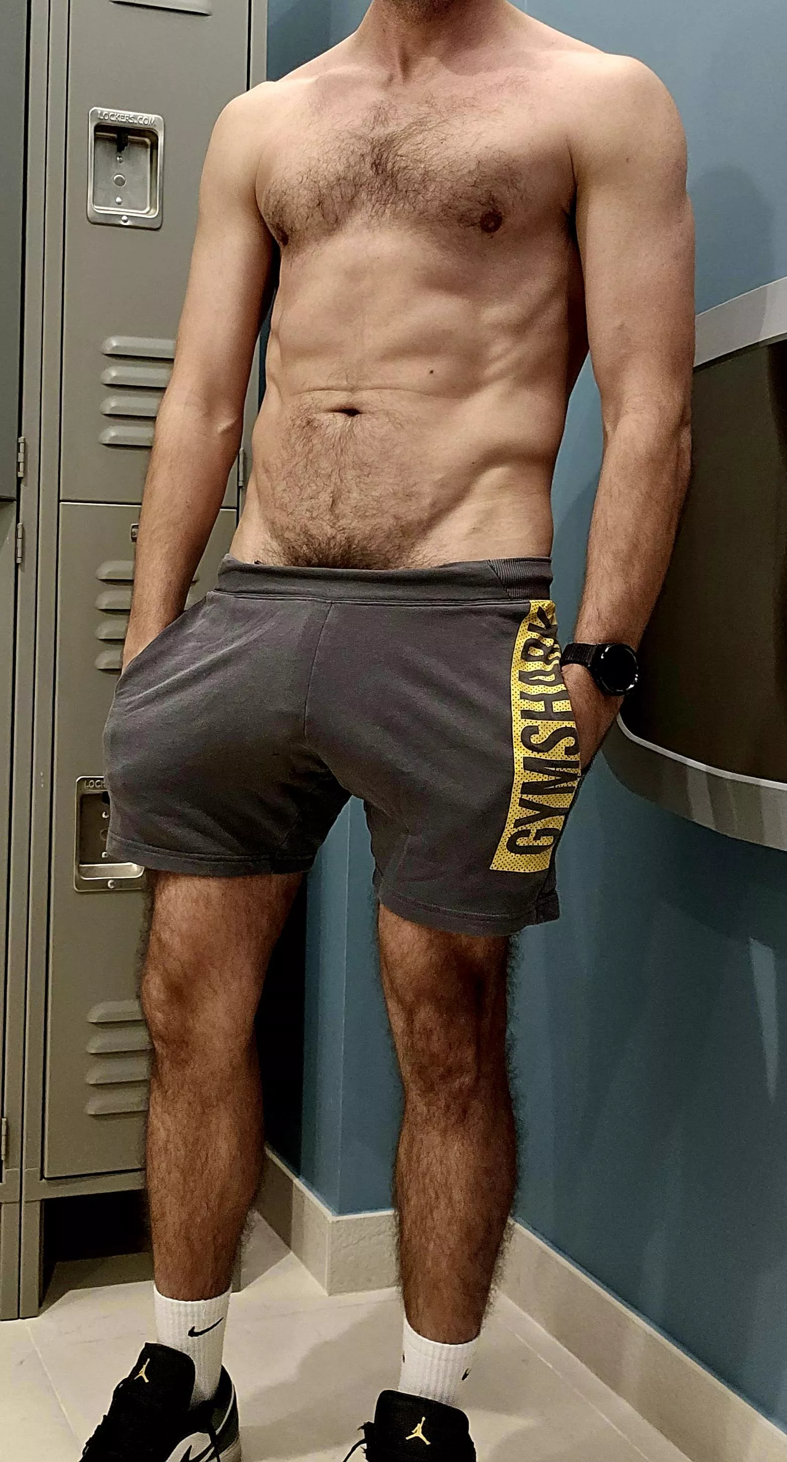 I love to see my bush in a gym during exercising posted by Hungry_Moose2523