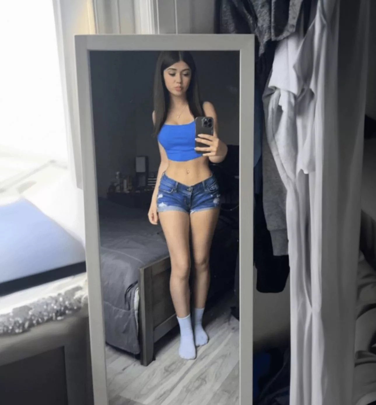 IUTR (give your opinion I’m going to send her your replies) posted by Plus-Grapefruit8262