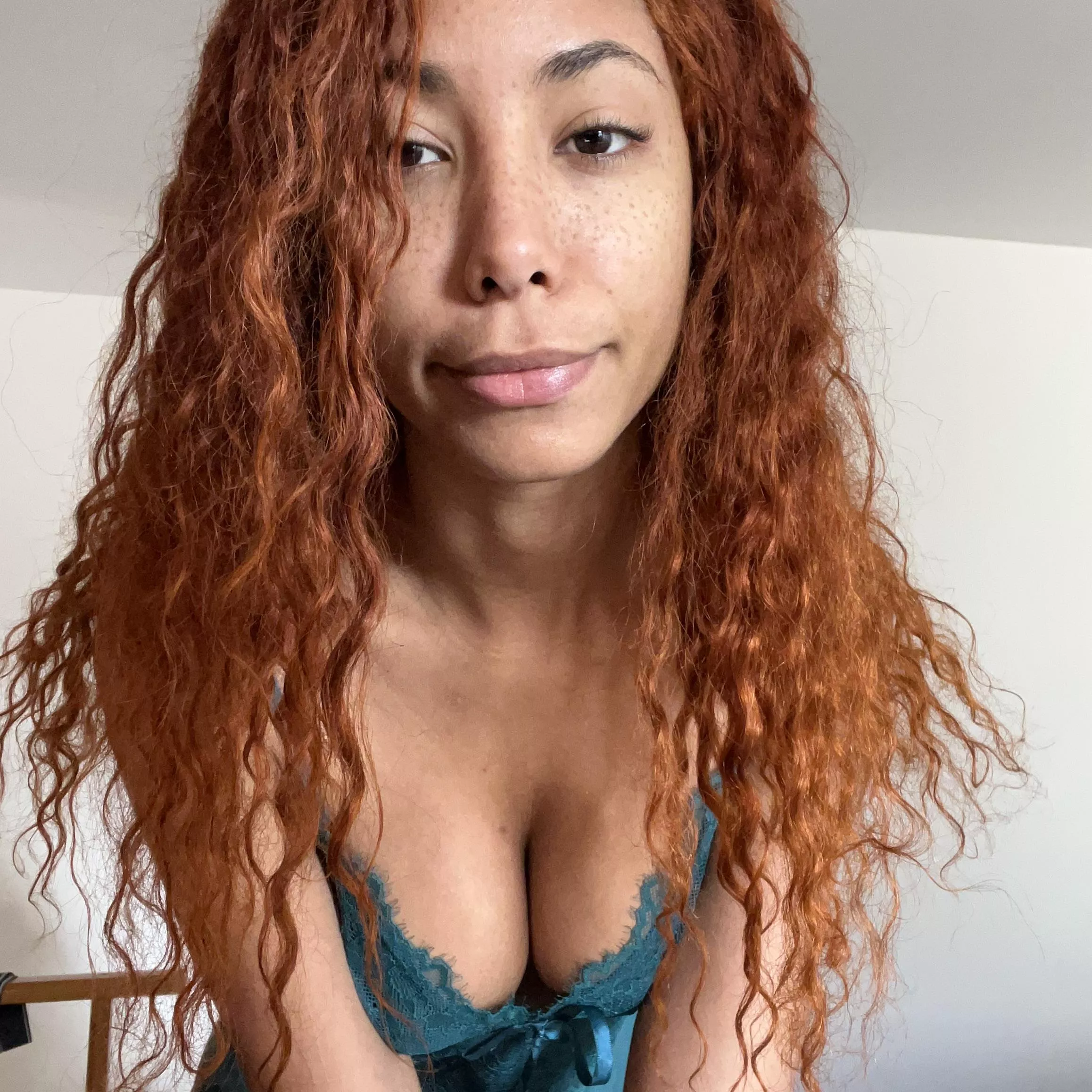 Let me seduce your mind posted by Jade2981