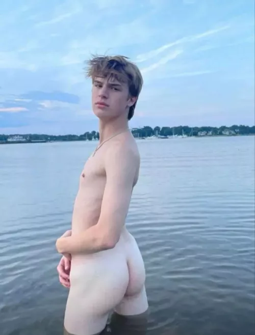 Meet me at the beach by CoolRecognition5821