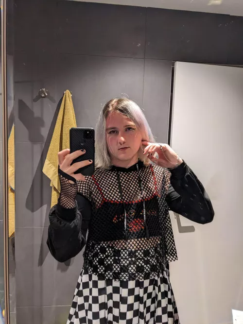 my friend (not me) wanted to know how he looks (not me) by redPandaHumanHair