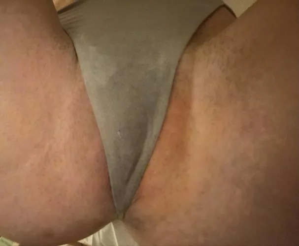 Oops can you see my 26[F] wet spot? by lampshadehaat