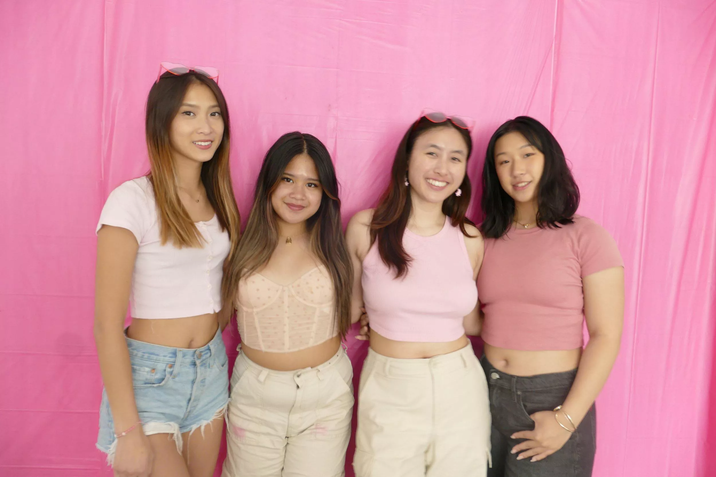 Pick One posted by whitetoweltw