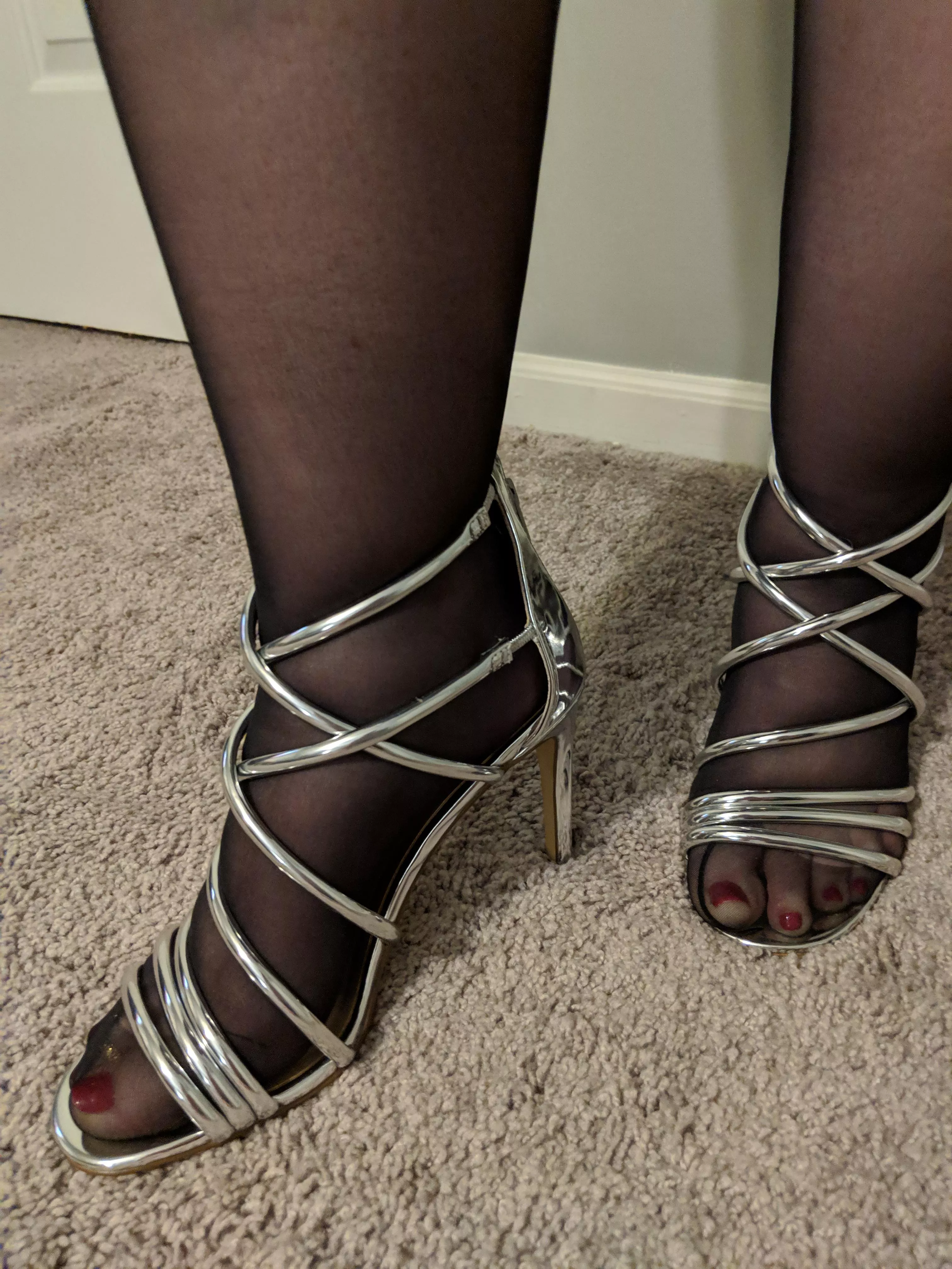 Silver strappy heels open toe with black pantyhose might need a different color- Image posted by TheHotAvery