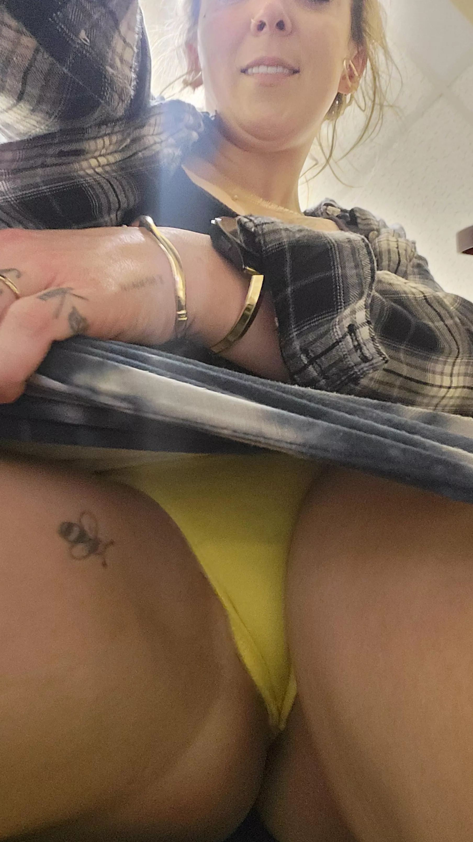 Something bright to catch your eye posted by MzRosieB