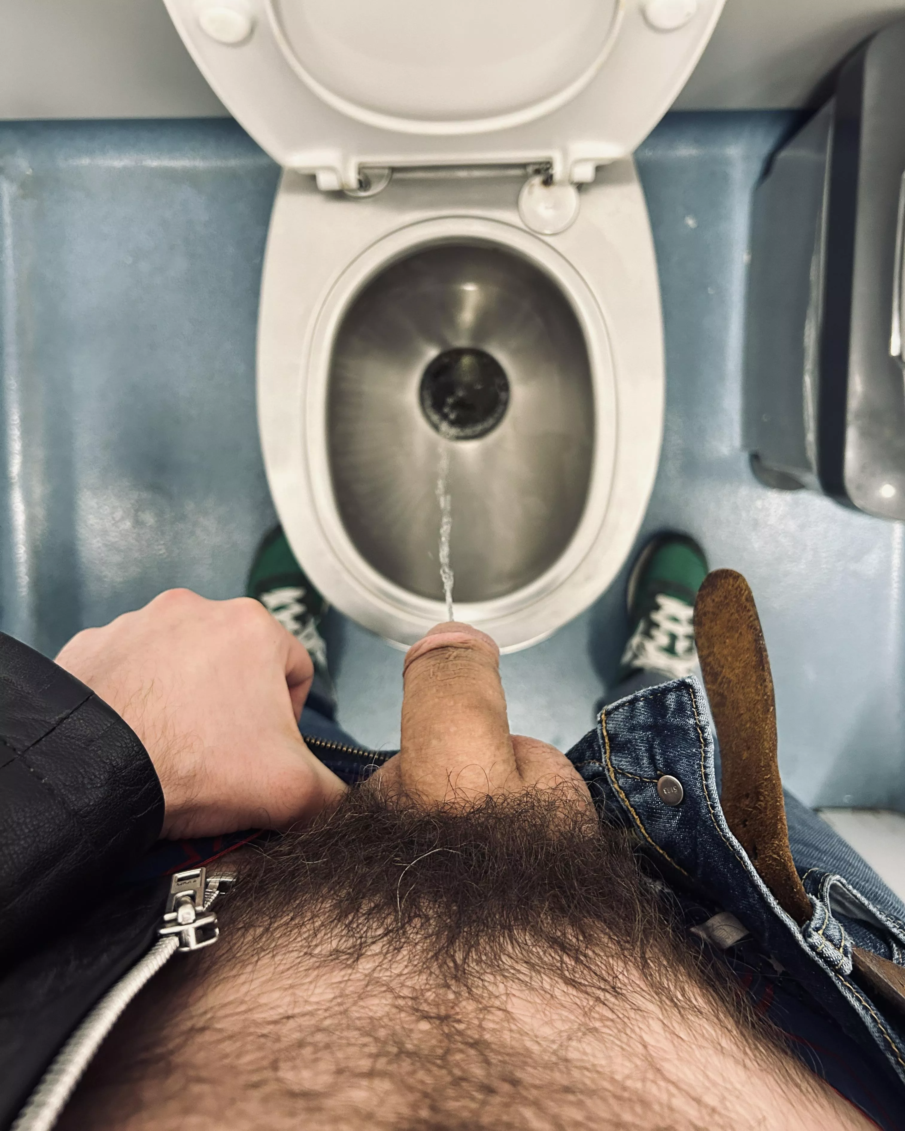 That one white pube tho... posted by jerseyjaxoff