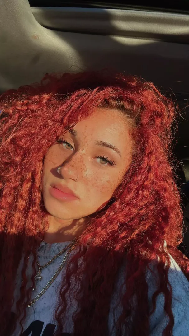 The sunlight's dancing on my freckled face posted by Alexia_Richard