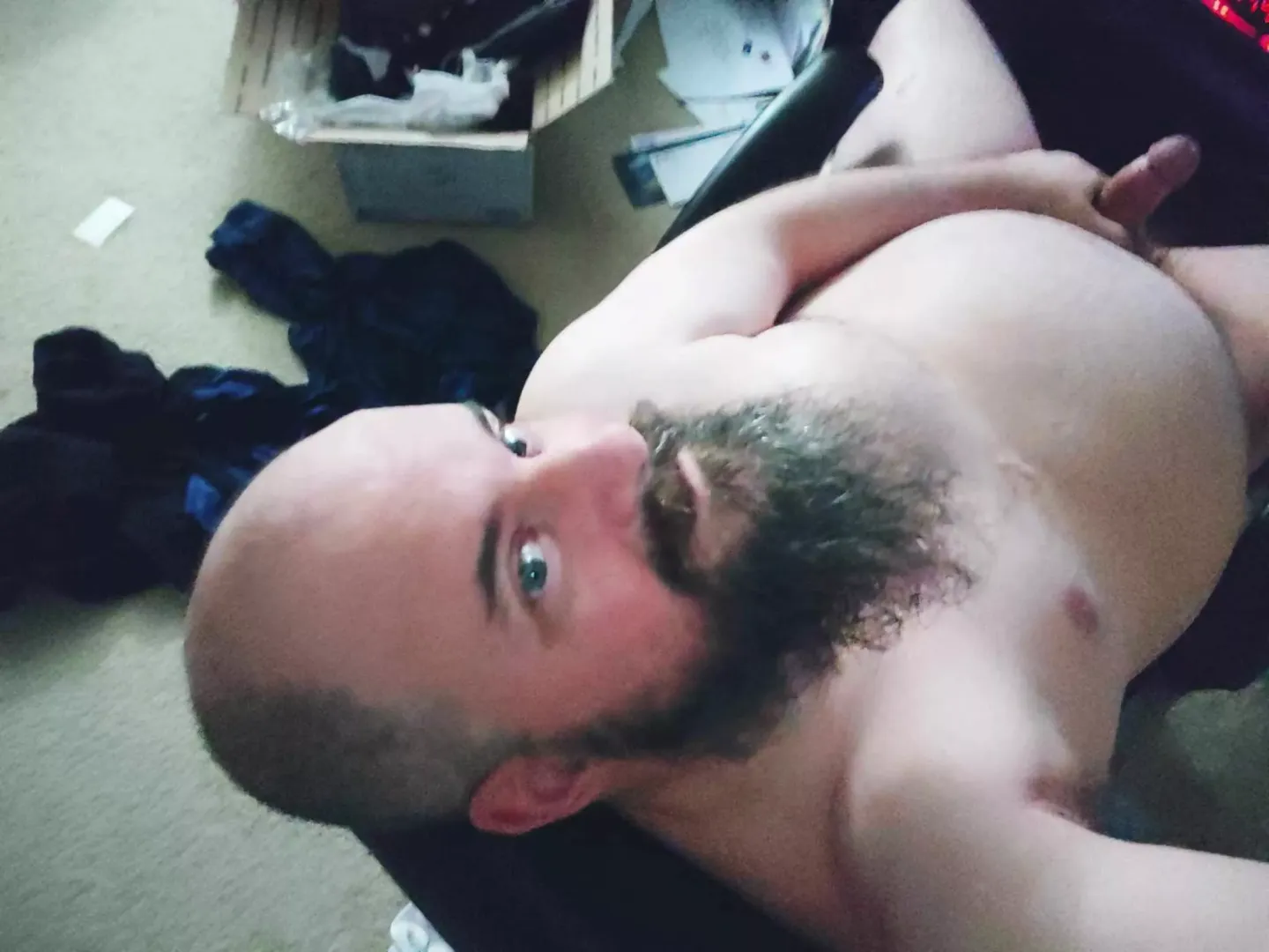 The view from my computer while I glow y'all up, like all these sexy-ass pics and keep gettin chubby for some reason. by BearserkerOne