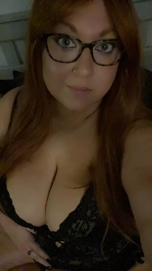 What’s everyone’s plans tonight😈 by Pickleslooot