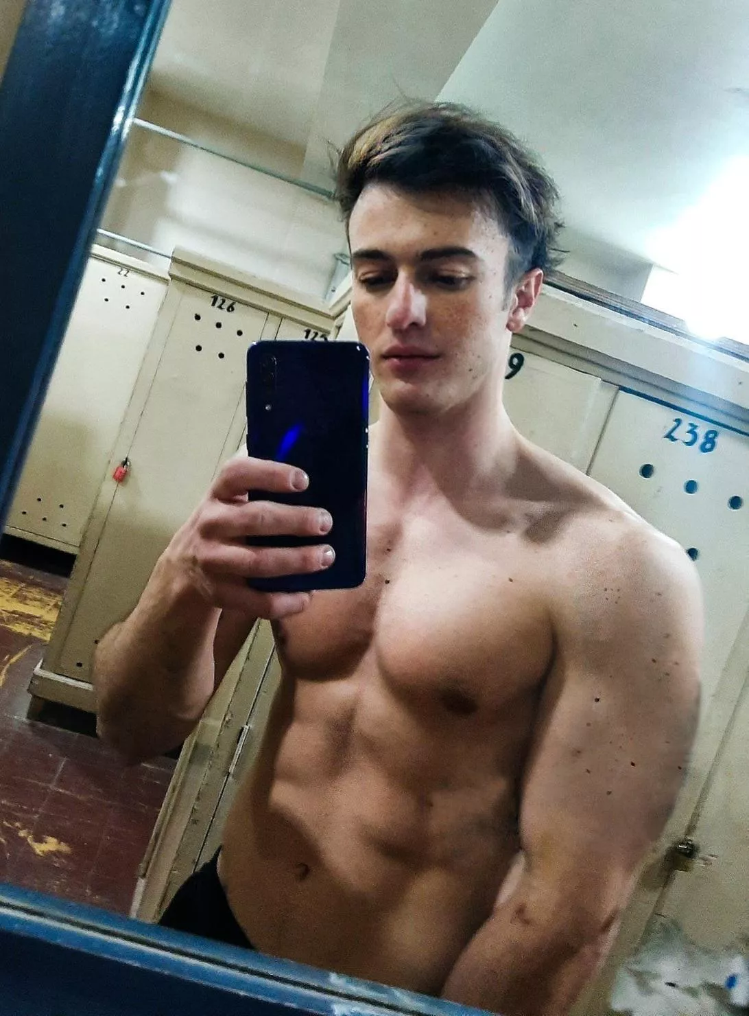 Would you want to see me naked? posted by asexyspiderman