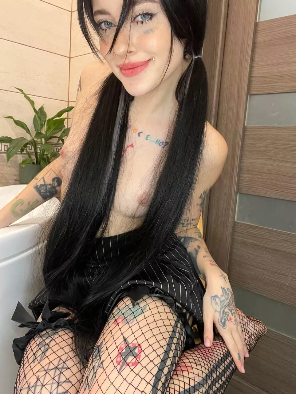 you'd like to play with my soft, pale body, wouldn't you posted by chillyperch86