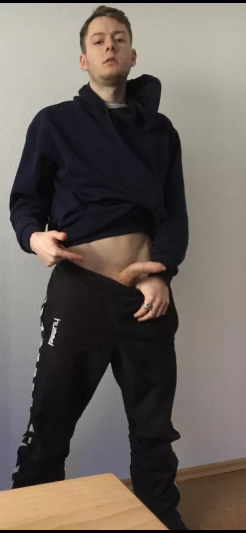 25m needs a dom to own this one by Normal_Crazy_9898