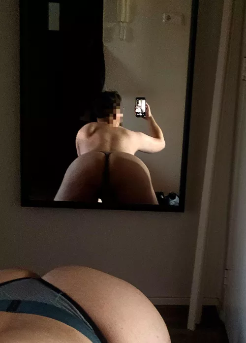 28 I love the thrill of my gf not knowing I like to wear thongs and visit gay saunas just to get fucked by hot guys. The feeling of getting filled is just amazing! @ mitchbiguy by Pattybrand