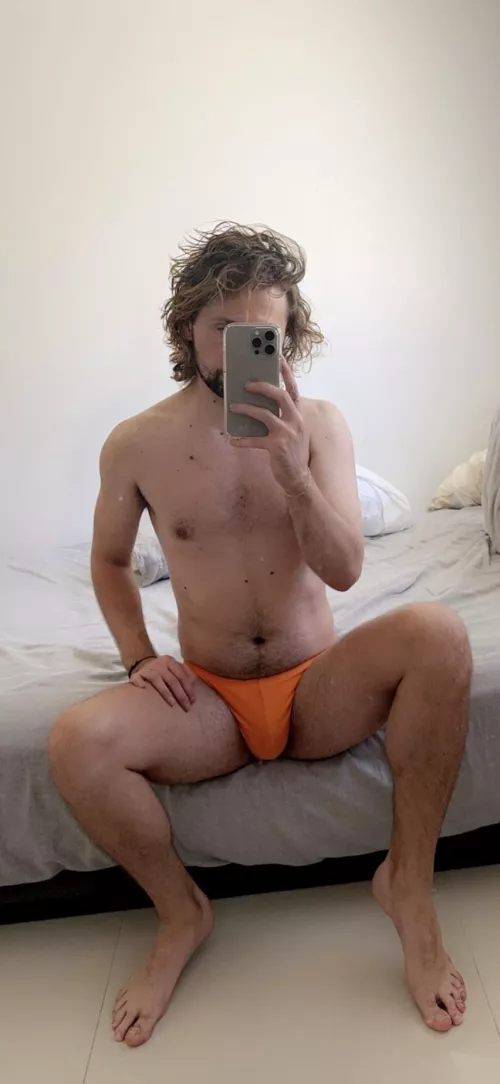 33 Australia looking for bromance not into fems or twink or shaved dicks 🚫@g4z90 by _ggsyd