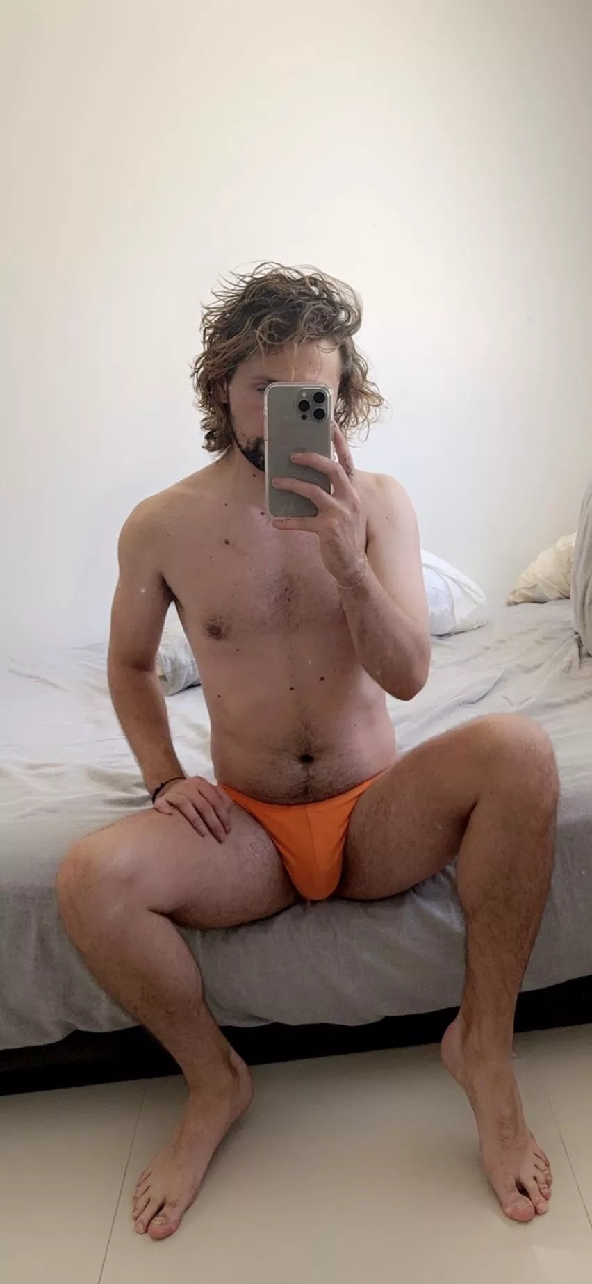 33 Australia looking for bromance not into fems or twink or shaved dicks 🚫@g4z90 posted by _ggsyd