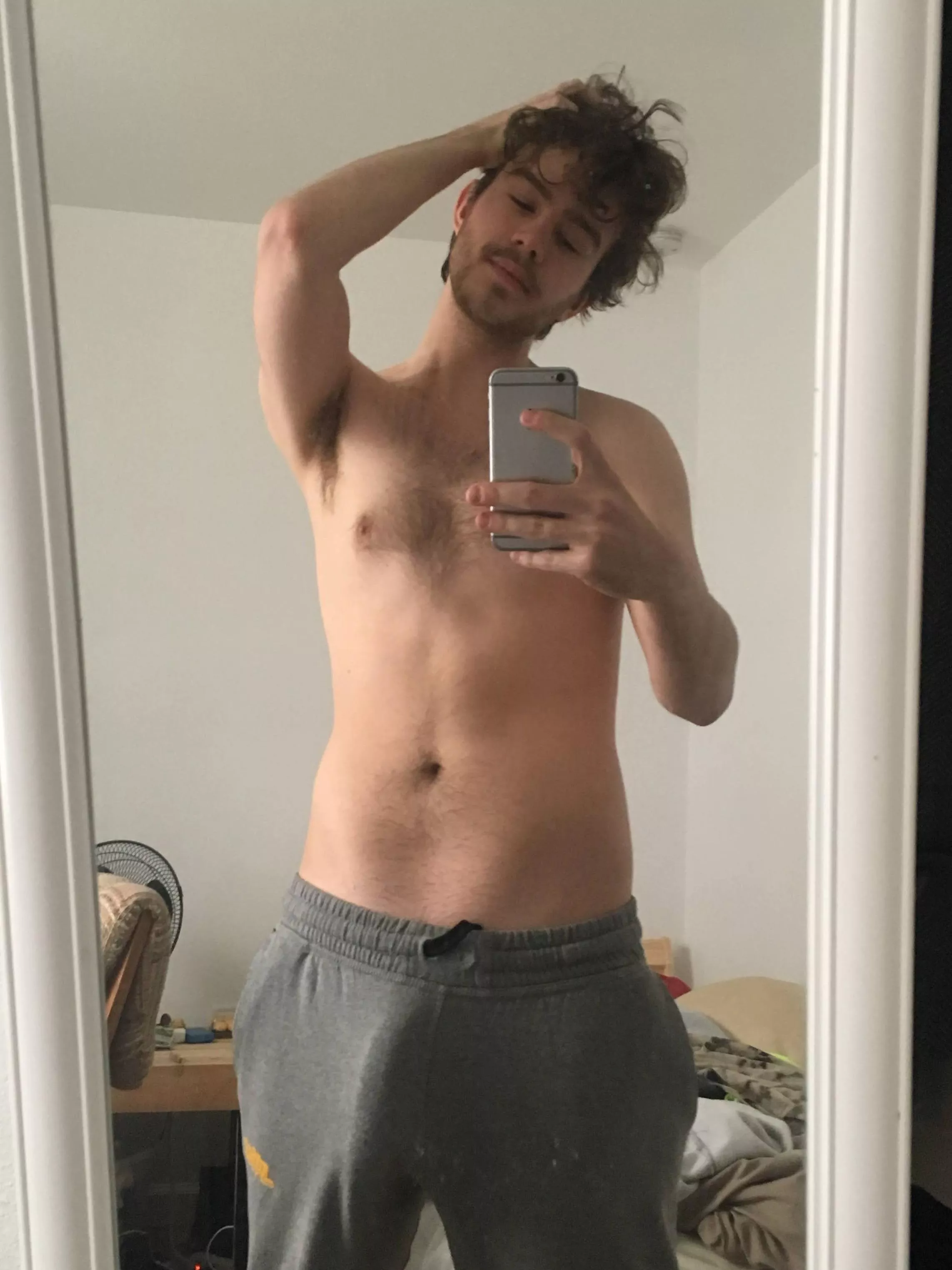 anyone like my sweats? :) posted by blubadger26