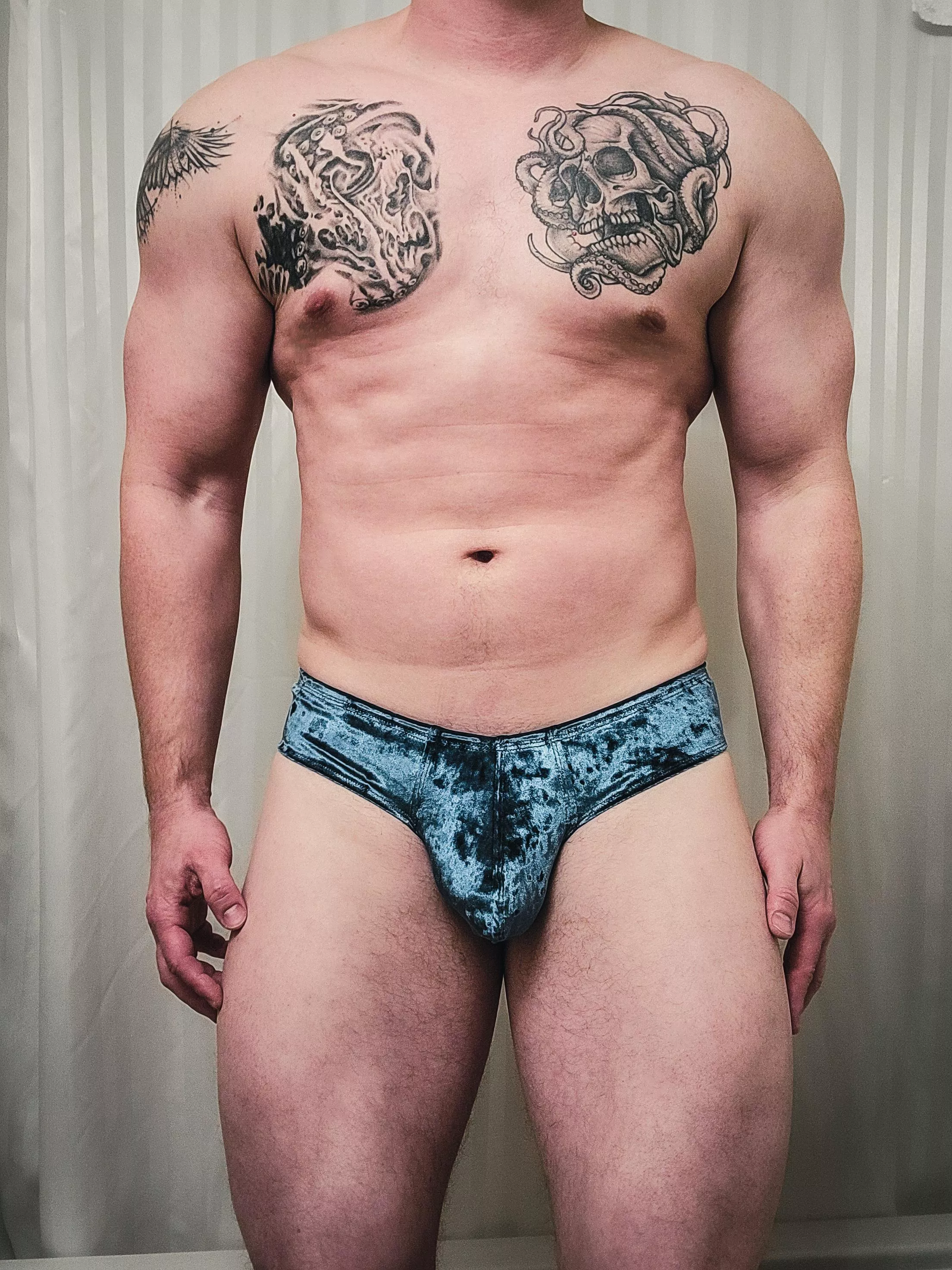 Anyone like velvet? posted by just_thongs