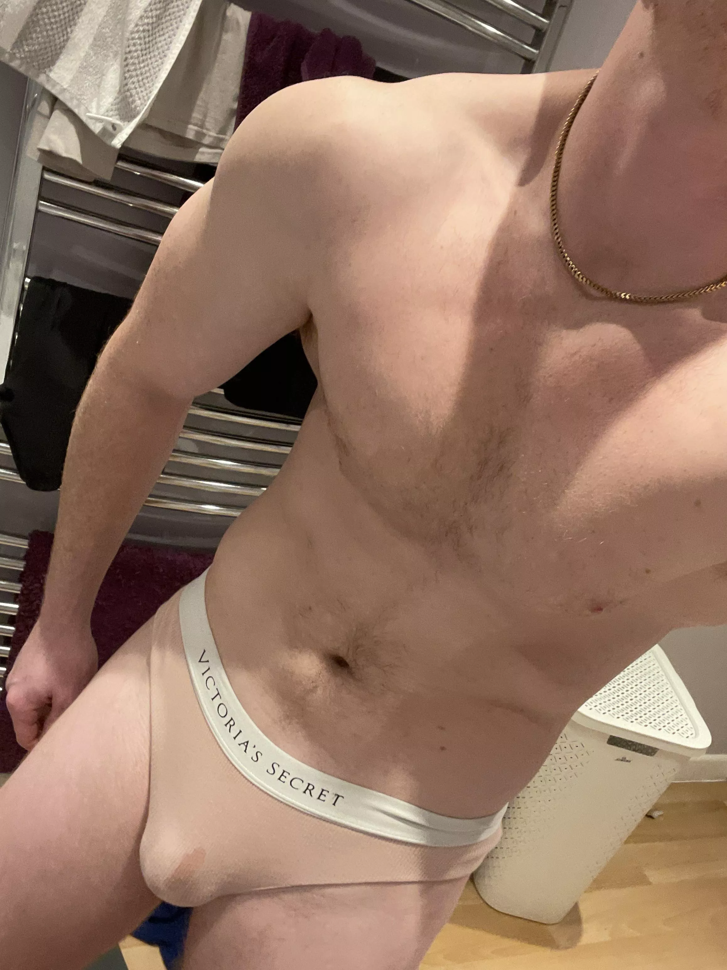 Bedtimeee posted by loulous12346