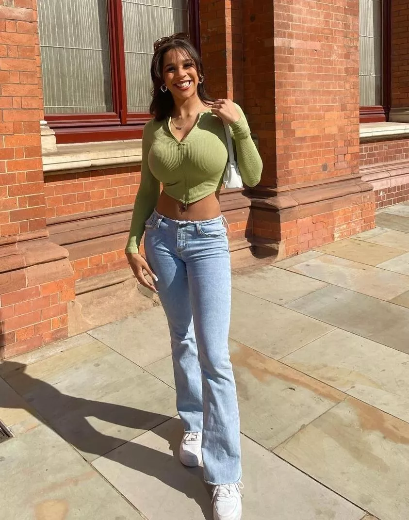 Big smile ... posted by ponexiy