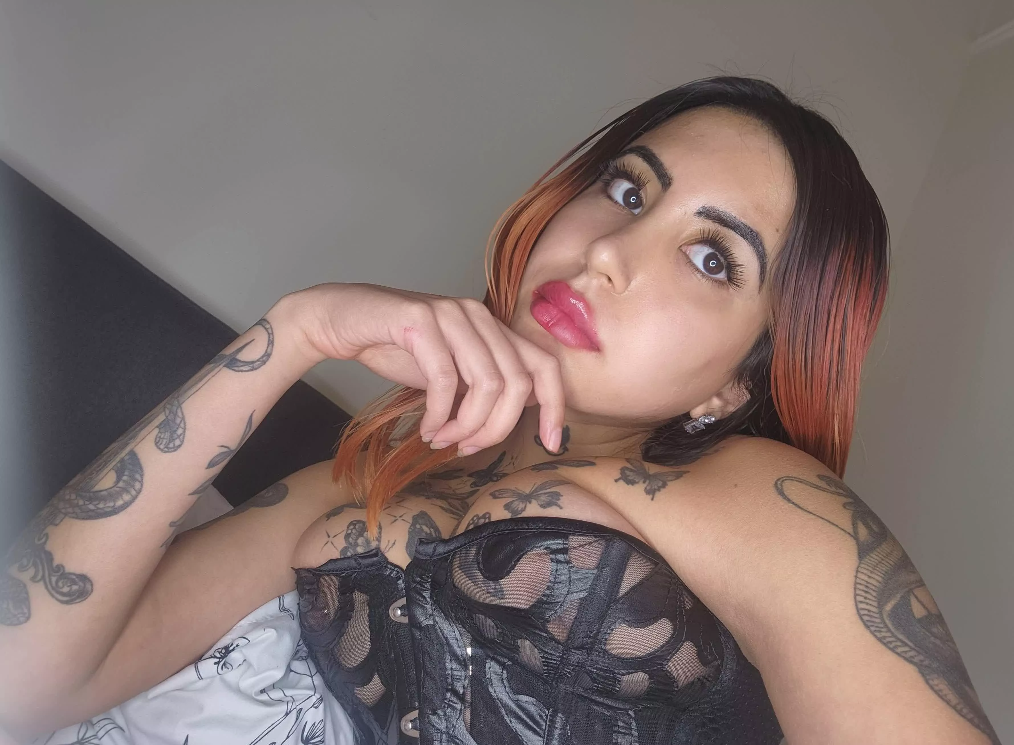 Can I ride you in this outfit.. posted by Shadow_Queenu