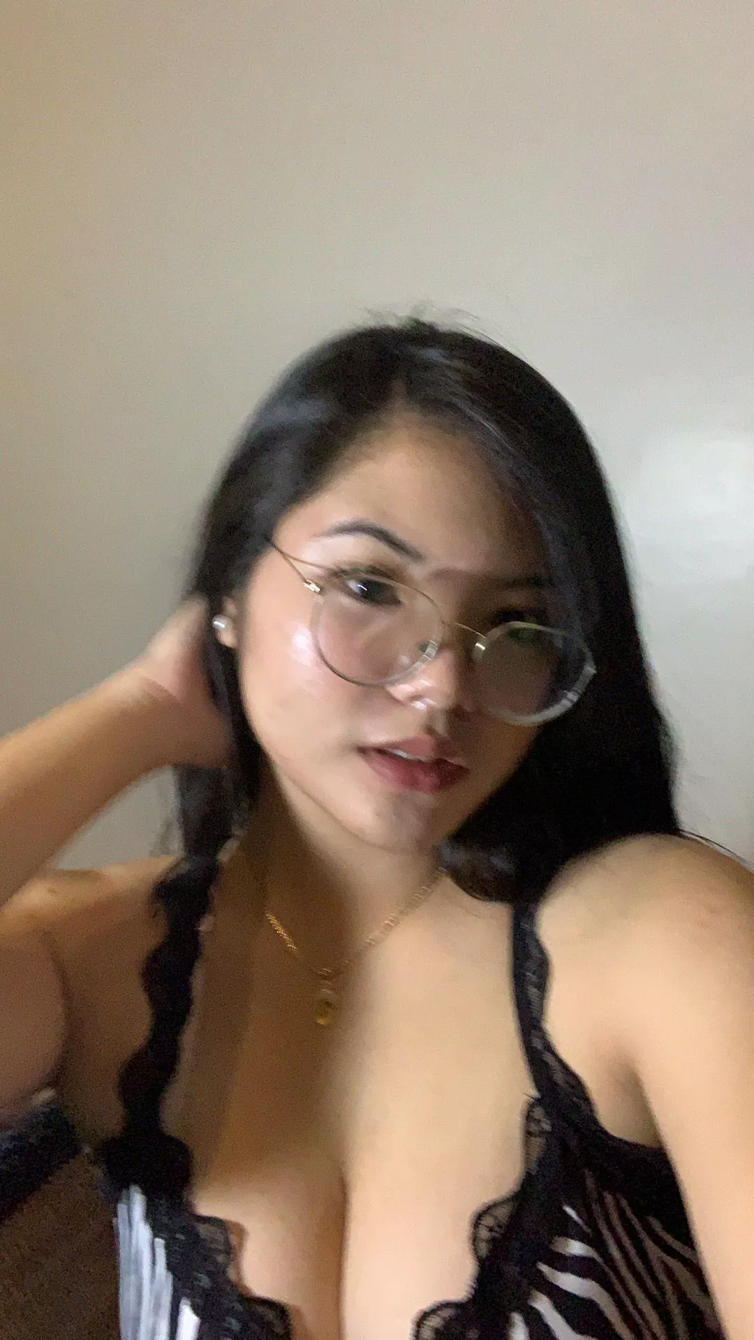 cute posted by loodawg