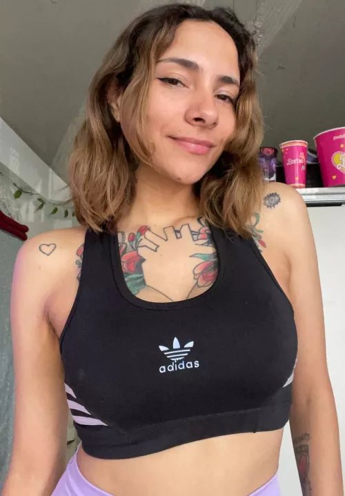 D u want me to jump in this sportbra by maliksheeza