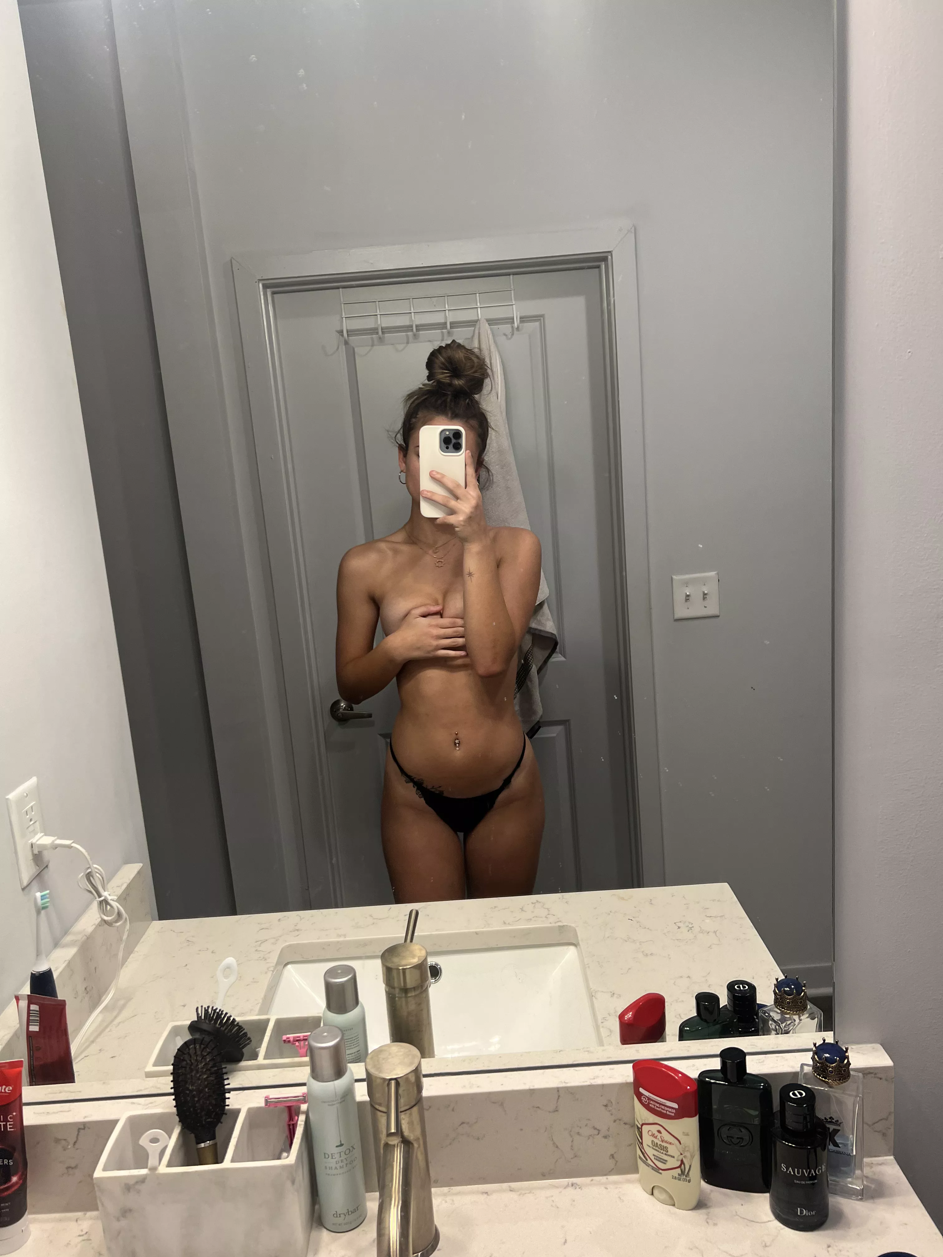 Do I turn you on? posted by GreaterOfAllTime