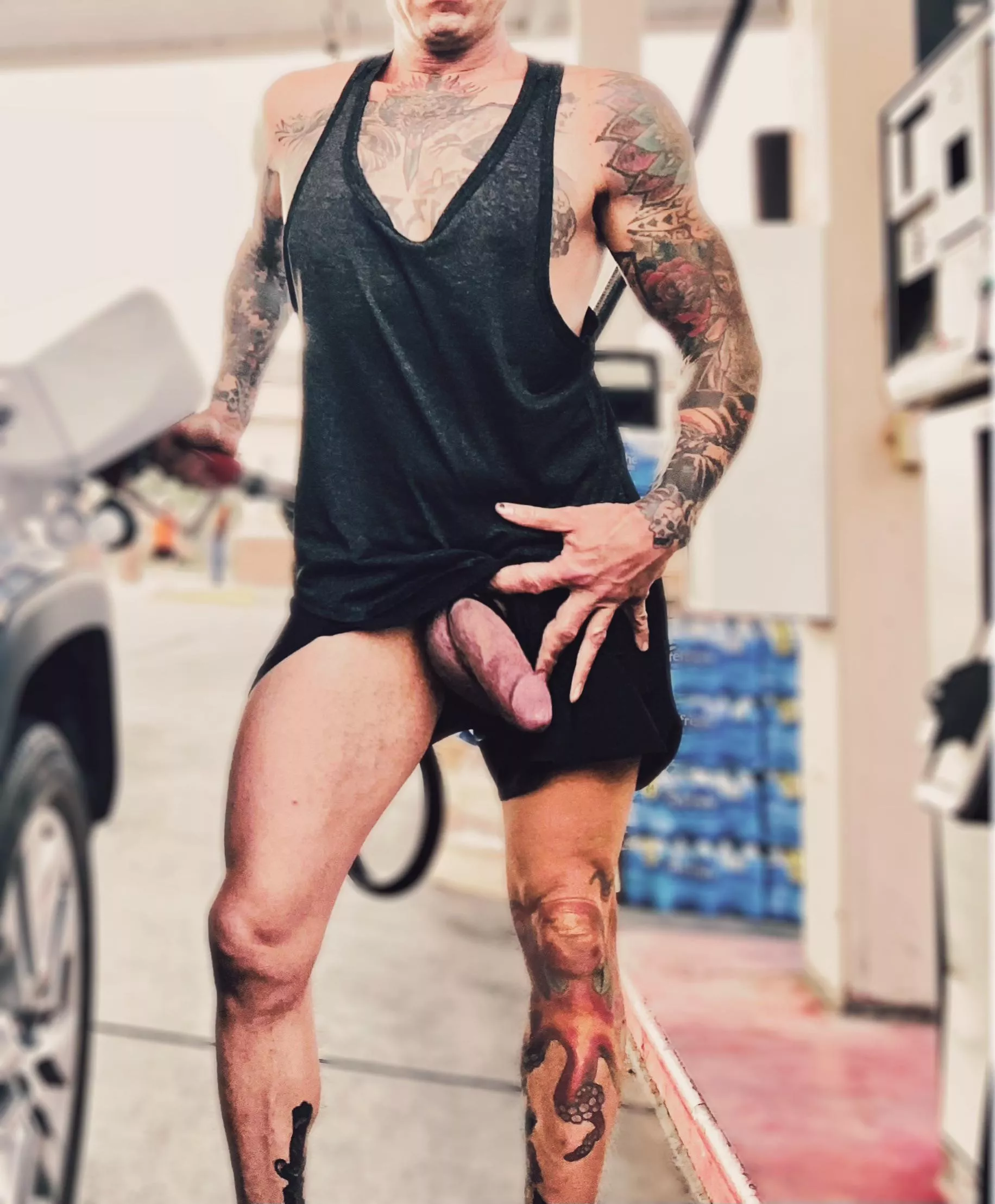 Fill er up! posted by vonbixxx