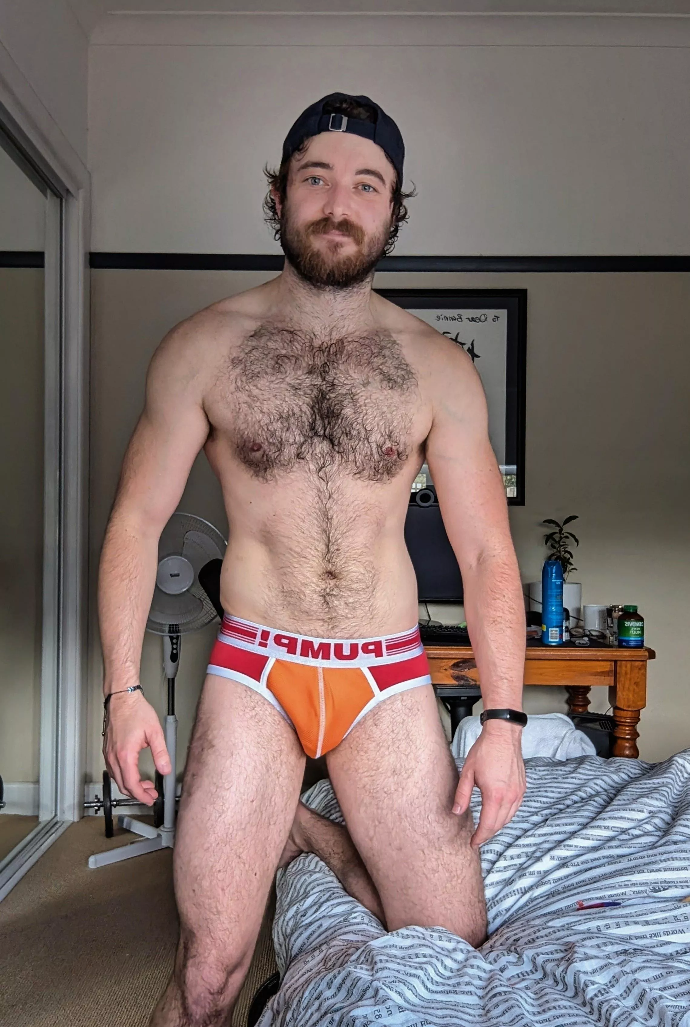 First post here. Hello 👋 posted by blueeyesbandit