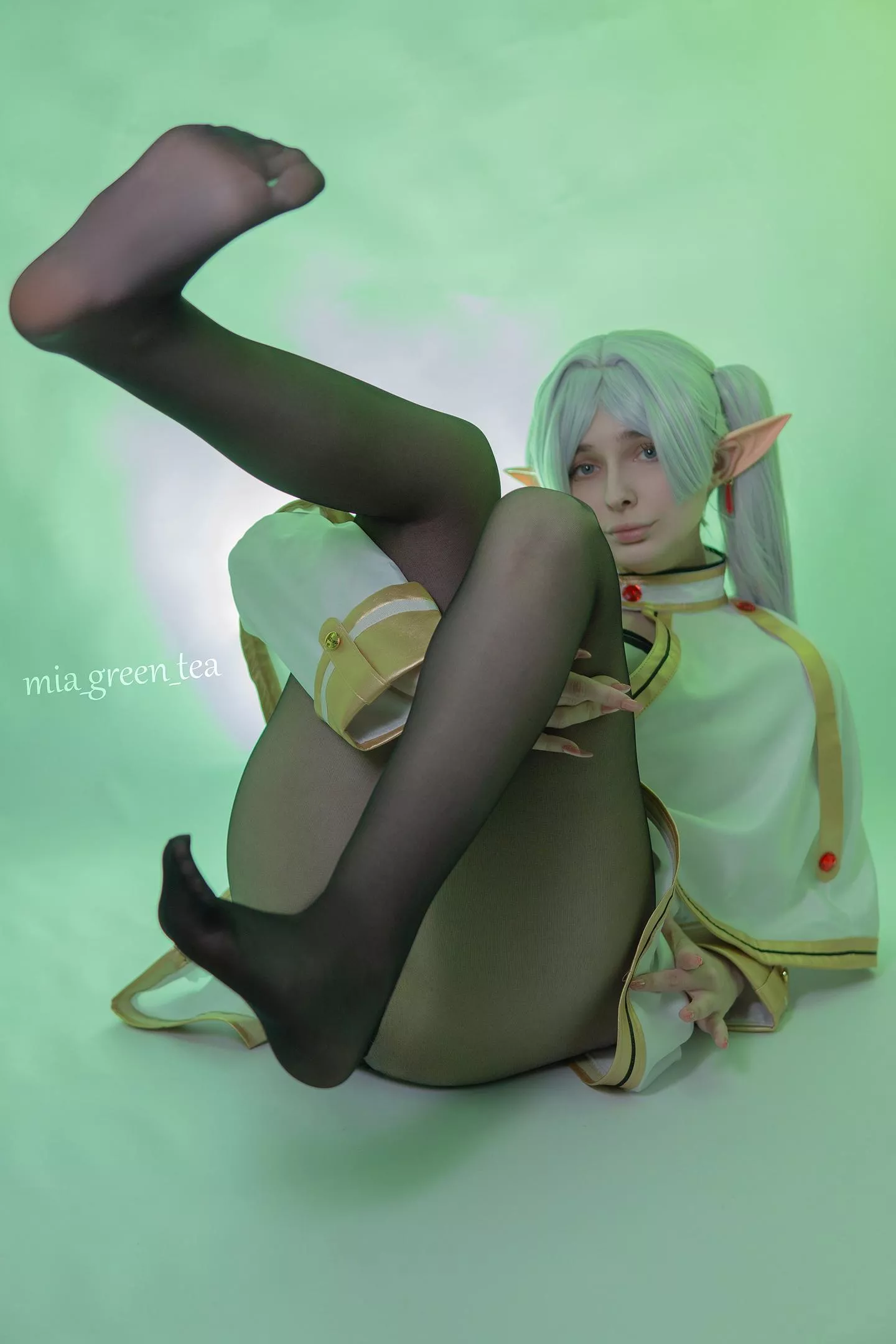 Frieren by mia_green_tea posted by Mia__green__tea