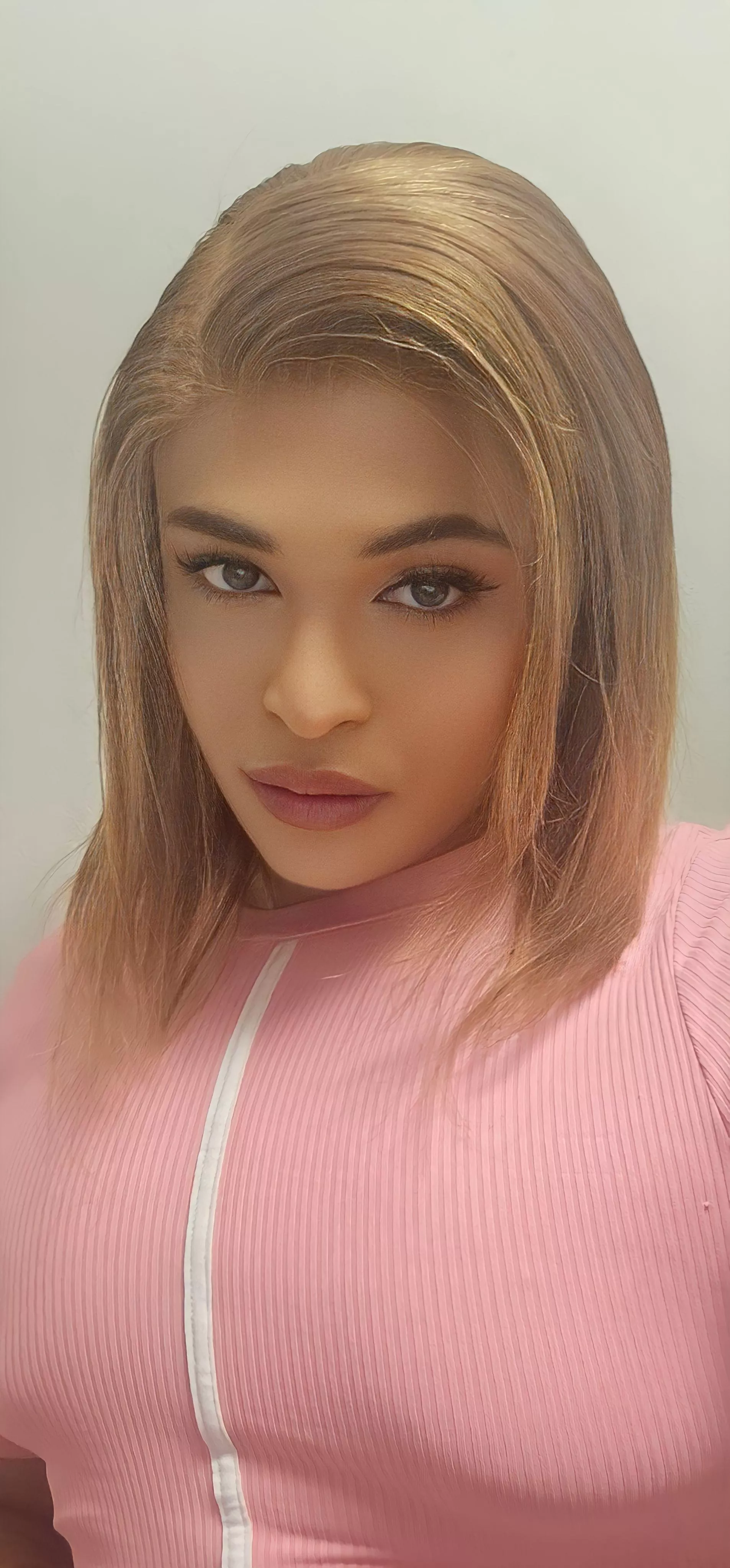 I think blonde suits me🤭 posted by _PredatorOnFire