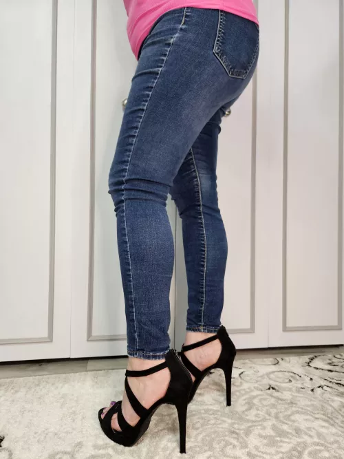 Jean casual by Foot_Milf