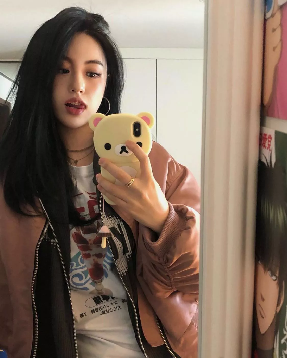 Morning Selfie posted by AERO-WAVE