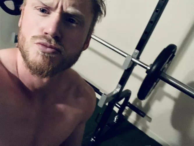 Saturday night at the bar by 3277joefresh