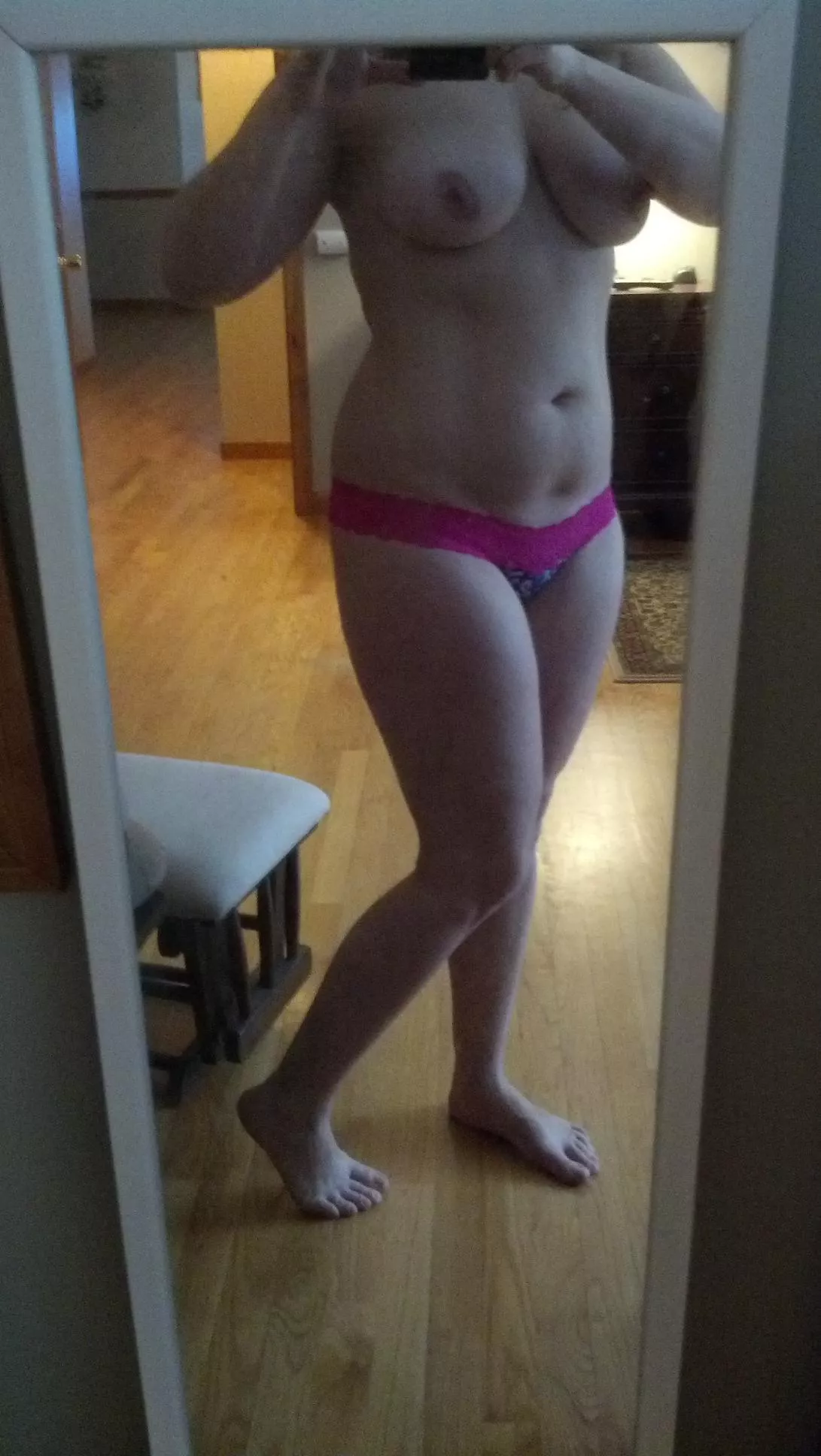 should i spend the day like this?😘 posted by bryanb1128